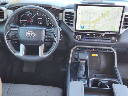 Used 2023 Toyota Tundra Limited image 27