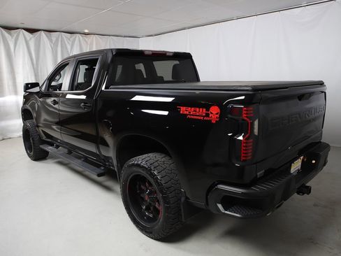 Used 2021 Chevrolet Silverado 1500 LT Trail Boss w/ Bed Protection Package AWD/4WD image 24
