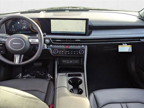 New 2025 Hyundai Sonata Limited image 14