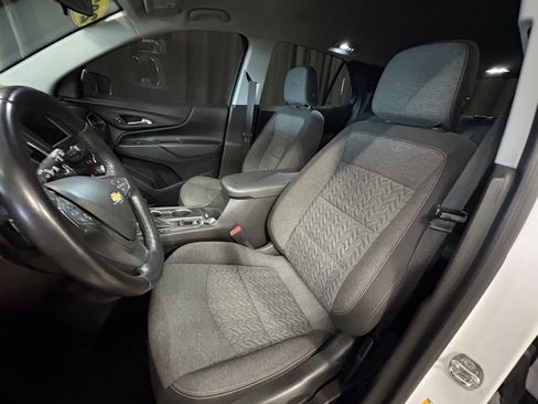 Used 2022 Chevrolet Equinox LT FWD image 5