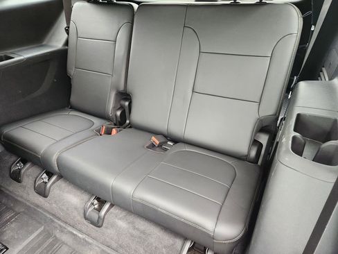 Used 2020 Chevrolet Traverse Premier w/ LPO, Floor Liner Package image 31