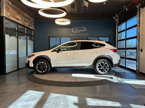 Used 2023 Subaru Crosstrek 2.0i Premium AWD/4WD image 6