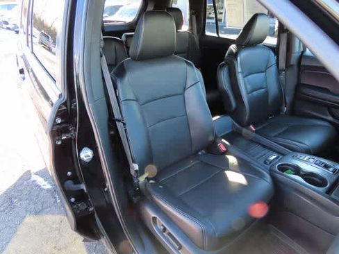 Used 2022 Honda Passport EX-L image 11