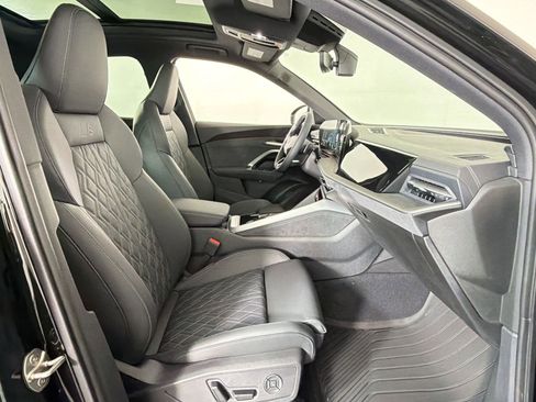 New 2026 Audi SQ5 Premium Plus AWD/4WD image 31