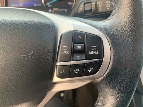 Used 2023 Ford Explorer XLT w/ Equipment Group 202A image 24