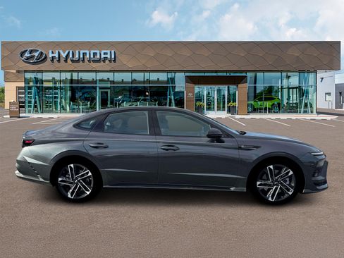 New 2026 Hyundai Sonata N Line FWD image 9