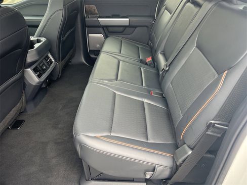 New 2026 Ford F350 Lariat w/ Lariat Premium Package image 25