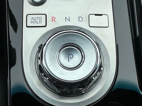 Used 2025 Genesis G80 3.5T Sport image 40