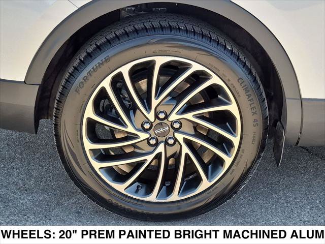Used 2019 Lincoln Nautilus Reserve AWD/4WD image 9