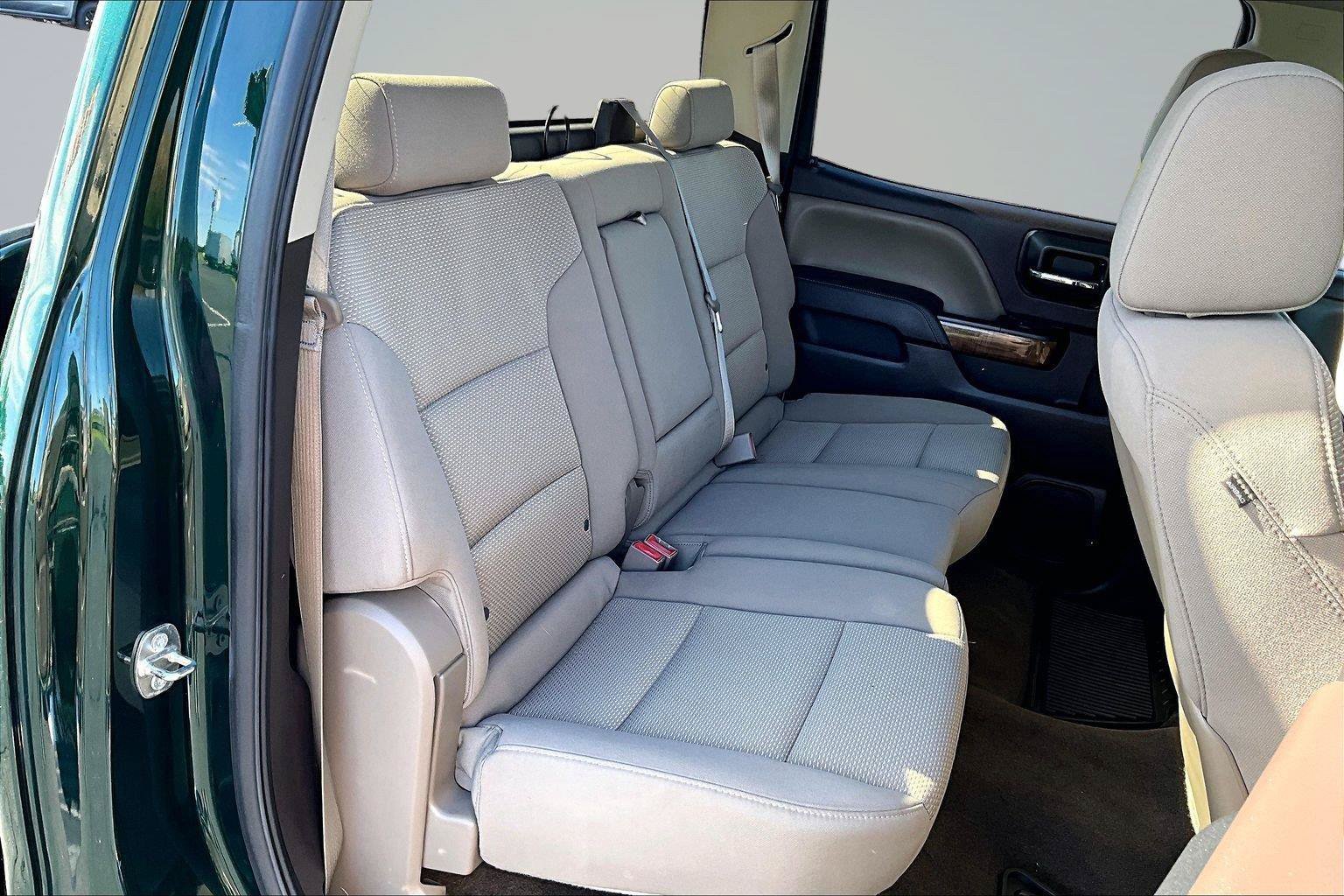 Used 2015 GMC Sierra 1500 SLE w/ SLE Value Package AWD/4WD image 28
