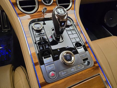 Used 2024 Bentley Continental GT Speed AWD/4WD image 37