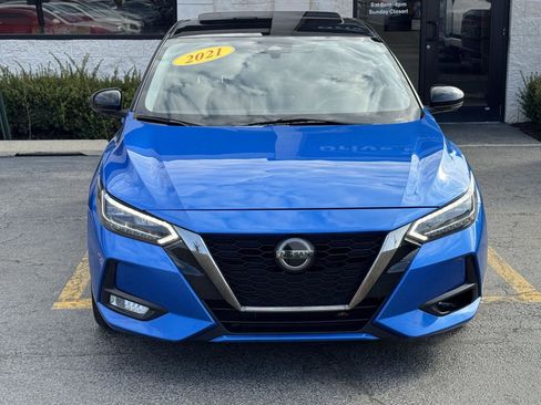 Used 2021 Nissan Sentra SR w/ SR Premium Package image 15