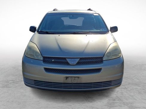 Used 2005 Toyota Sienna FWD image 2