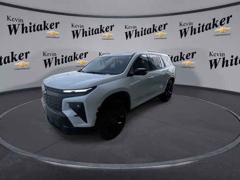 Certified 2024 Chevrolet Traverse RS image 4