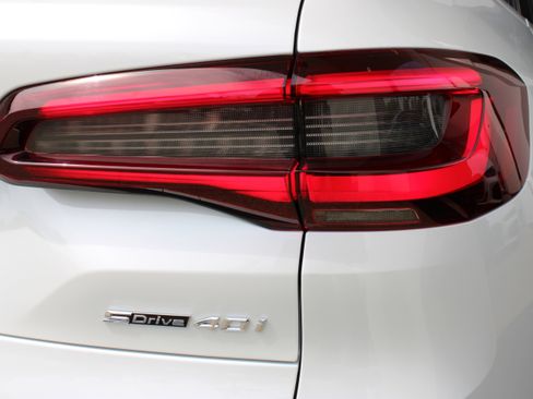 Used 2023 BMW X5 sDrive40i RWD image 13