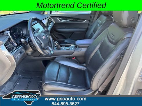 Used 2020 Cadillac XT6 Premium Luxury FWD image 25