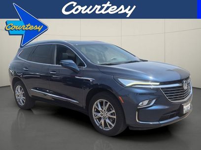 Used 2023 Buick Enclave Essence w/ Experience Buick Package