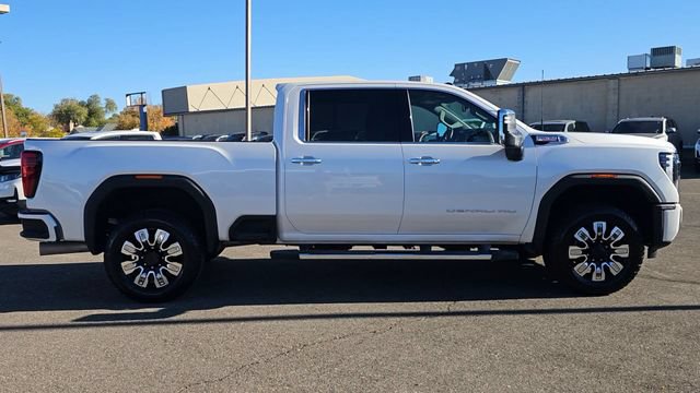 Used 2025 GMC Sierra 2500 Denali AWD/4WD image 11