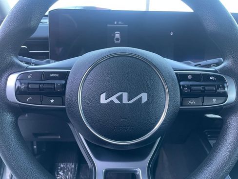 Used 2025 Kia K5 LXS image 28