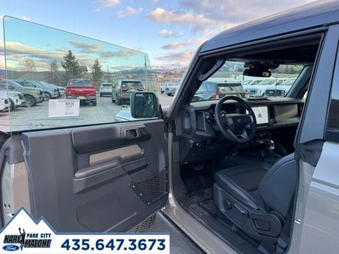 New 2026 Ford Bronco Badlands image 43