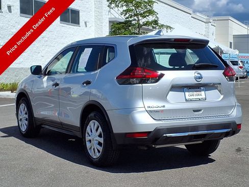 Used 2020 Nissan Rogue S FWD image 5