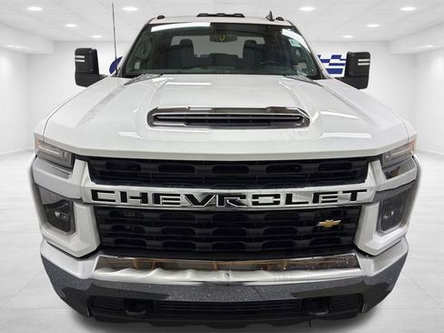 Used 2023 Chevrolet Silverado 3500 LT image 2