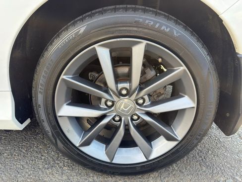 Used 2019 Honda Civic EX image 11