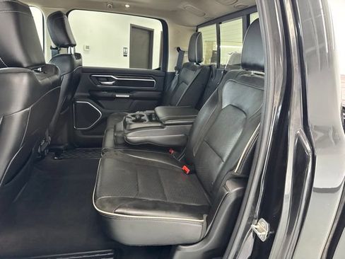 Used 2019 RAM 1500 Laramie AWD/4WD image 23