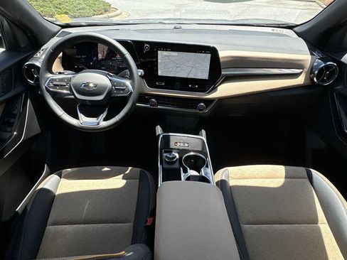 New 2026 Chevrolet Equinox ACTIV w/ Safety and Technology Package FWD image 20