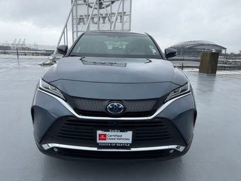 Certified 2023 Toyota Venza Limited image 12