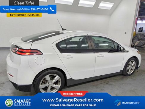 Used 2014 Chevrolet Volt Premium w/ Premium Trim Package FWD image 4
