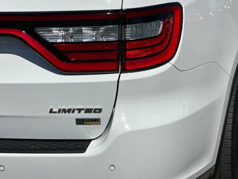 Used 2015 Dodge Durango Limited w/ Nav & Power Liftgate Group RWD image 25
