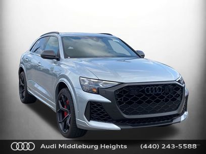 New 2025 Audi RS Q8 performance