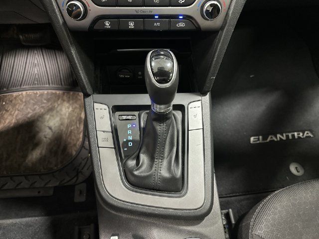 Used 2017 Hyundai Elantra Value Edition FWD image 25