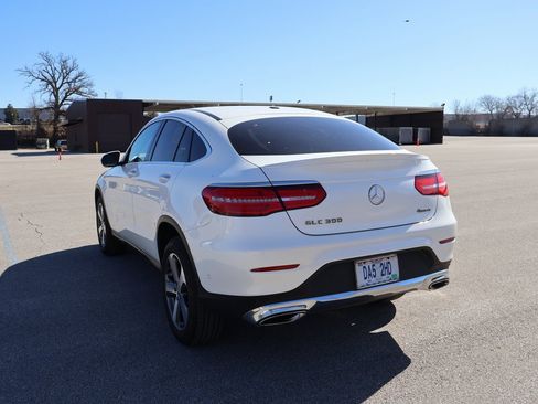 Certified 2019 Mercedes-Benz GLC 300 4MATIC Coupe image 14