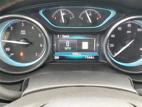 Certified 2017 Buick Envision Essence image 20