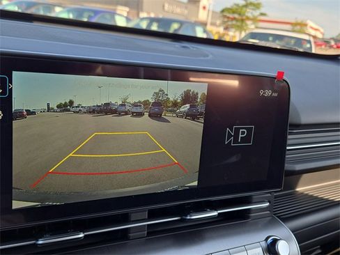 New 2026 Hyundai Kona SE image 11