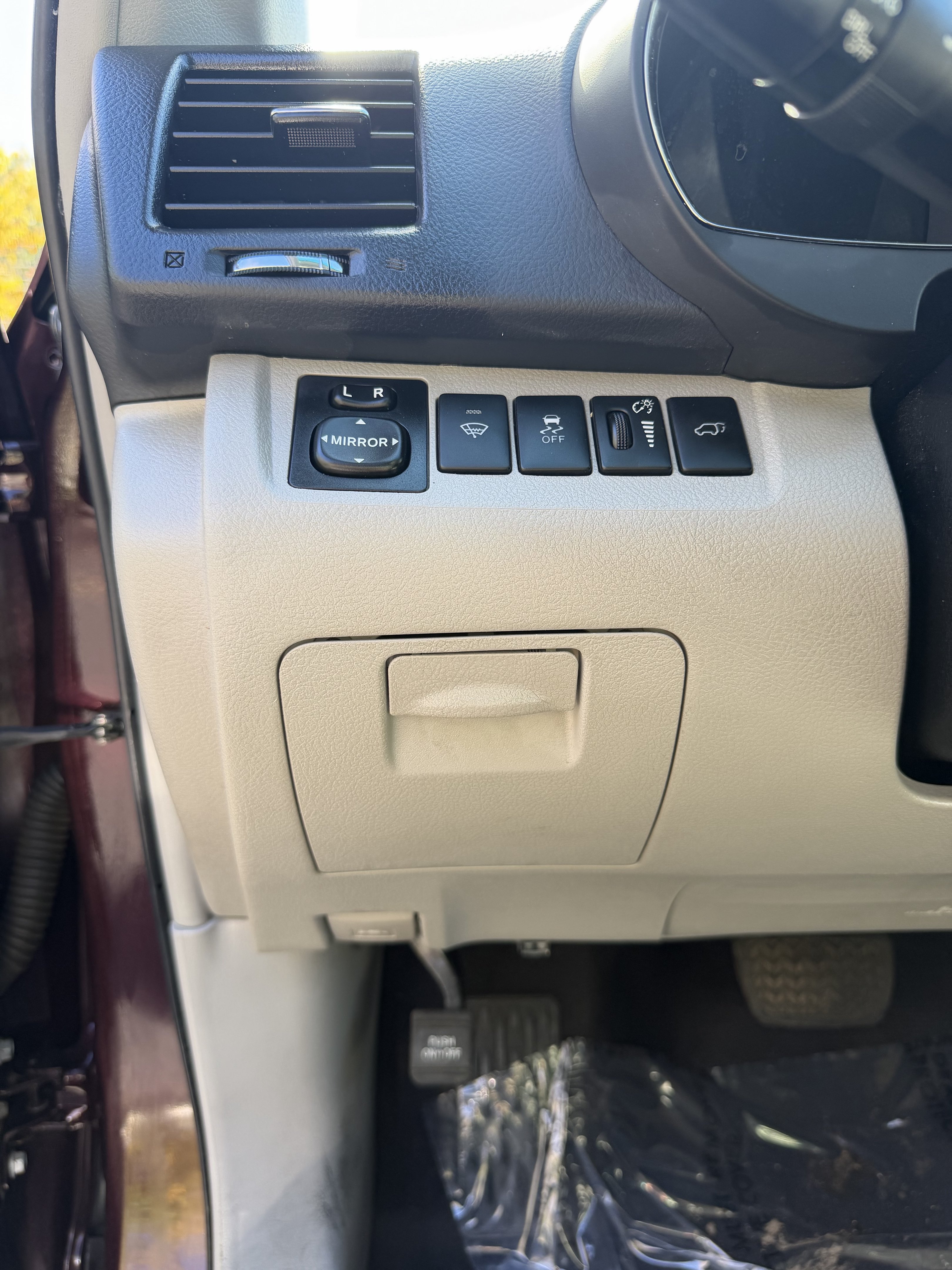 Used 2013 Toyota Highlander Limited FWD image 23