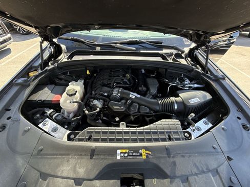 Used 2023 Jeep Grand Cherokee Limited image 30