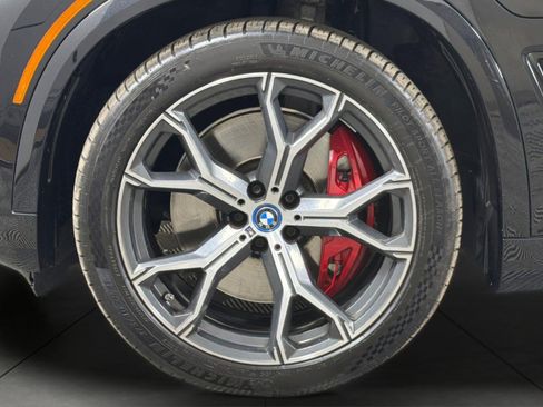 Used 2022 BMW X5 xDrive45e w/ M Sport Package AWD/4WD image 26