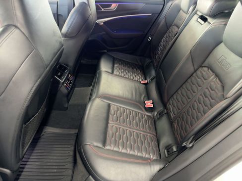 Used 2022 Audi RS 7 Sportback w/ Carbon Optic Package image 14