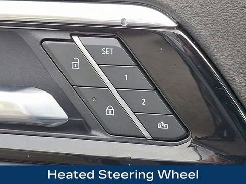 Used 2025 Chevrolet Tahoe High Country image 27