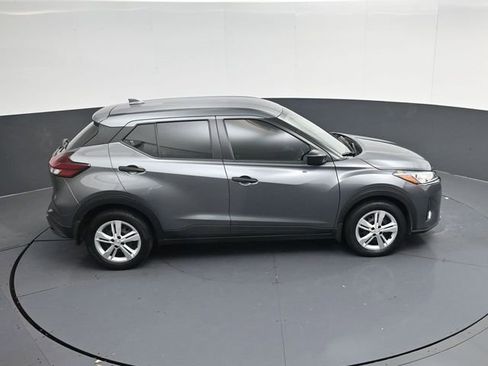 Used 2025 Nissan Kicks Play S FWD image 39