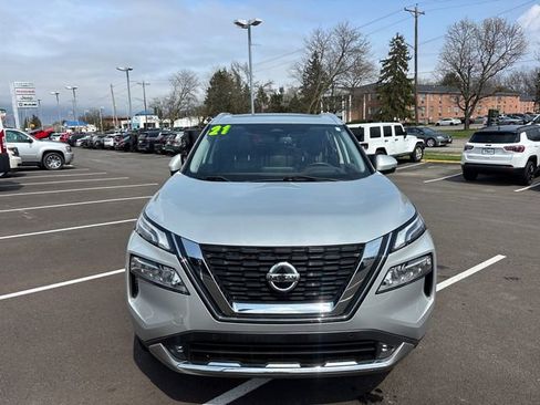 Used 2021 Nissan Rogue Platinum image 5