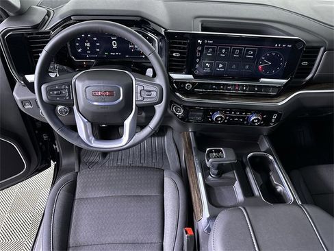 New 2026 GMC Sierra 1500 Elevation image 20