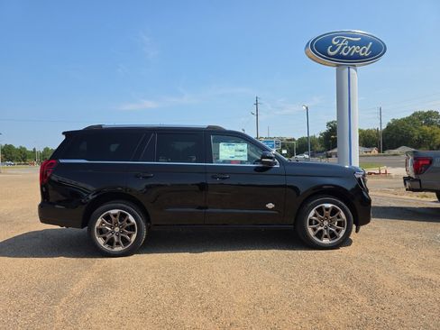 New 2025 Ford Expedition King Ranch image 6