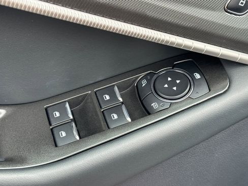 Certified 2025 Ford Explorer ST-Line image 13