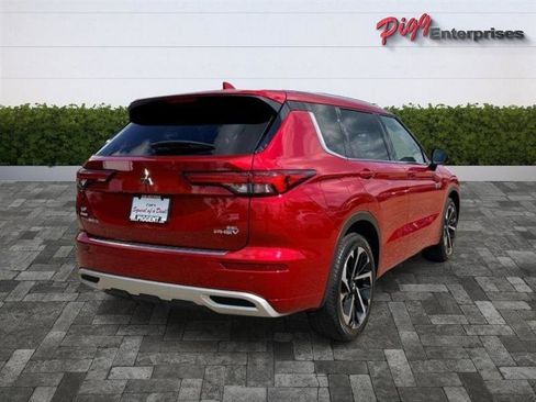 Used 2023 Mitsubishi Outlander SEL AWD/4WD image 11