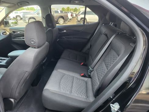 Used 2021 Chevrolet Equinox LT image 14