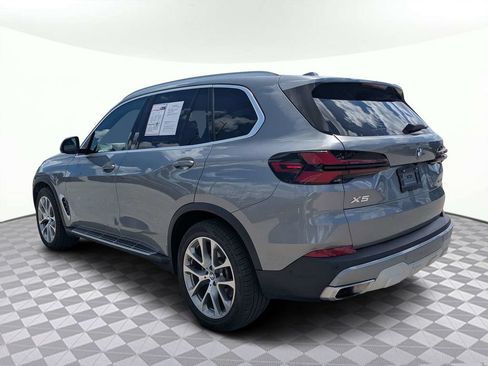 Used 2024 BMW X5 xDrive40i AWD/4WD image 6